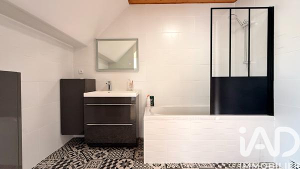 Maison à vendre 6 pièces 144 m² Aux Marais