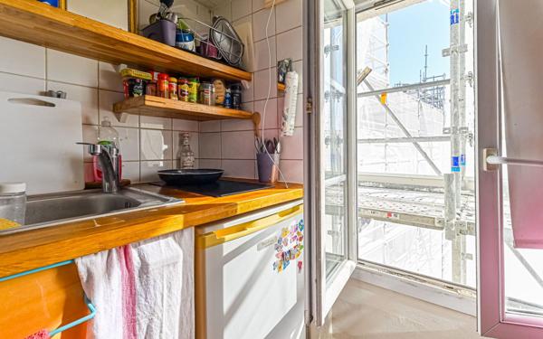 Appartement à vendre    1 pièce • 12 m2 Paris 3
