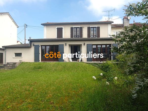 Vente Maison166 m² - 6 Pièces - VILLENEUVE LE ROI (94290)