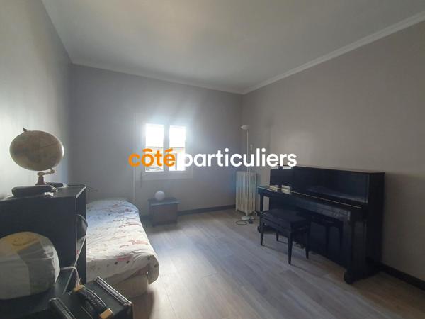 Vente Maison166 m² - 6 Pièces - VILLENEUVE LE ROI (94290)