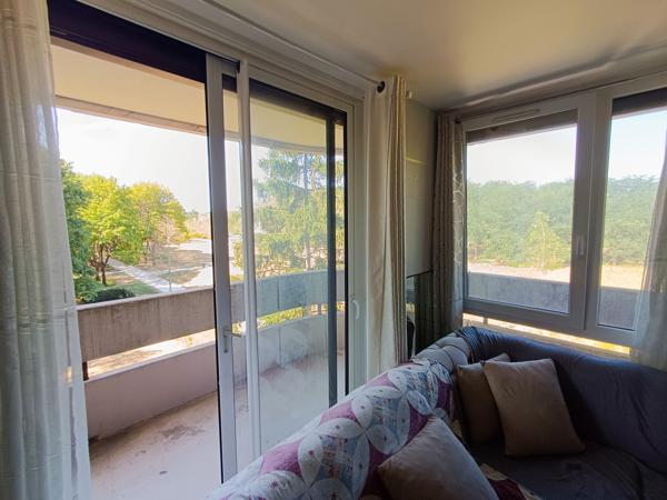 Appartement
         4 pièces
        - 85 m² Exclusivité 194 000 € *