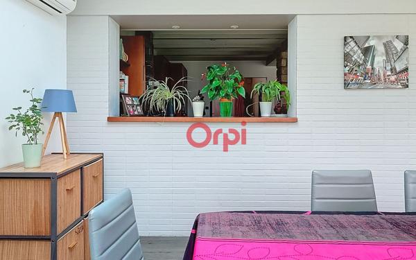 Maison à vendre    6 pièces •  Saint-Guyomard