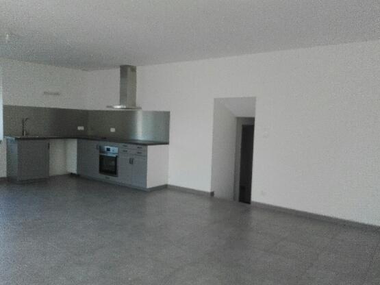 MAISON T3 - SAINT ANTOINE DU ROCHER