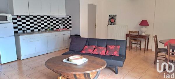 Maison à vendre 10 pièces 250 m² Lapalud