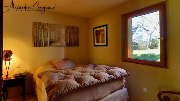 A vendre MONTEGUT LAURAGAIS (31) - Grange rénovée de 130 m², 4 chambres, piscine et terrain de 5 500 m²