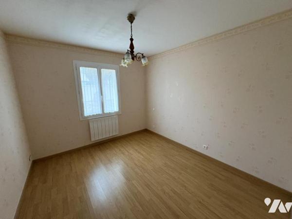 LA CRECHE, pavillon de plain-pied de 91 m² 3 chambres