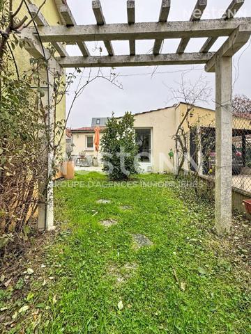 Maison à vendre à Antony - 4 pièces - 3 chambres- sous-sol - jardin - studio indépendant - parking