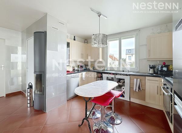 Maison à vendre à Antony - 4 pièces - 3 chambres- sous-sol - jardin - studio indépendant - parking