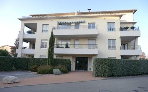 Appartement à louer    3 pièces • 66,66 m2 Rillieux-la-Pape