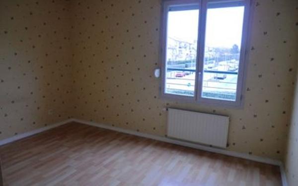 Appartement à louer    3 pièces • 66,66 m2 Rillieux-la-Pape