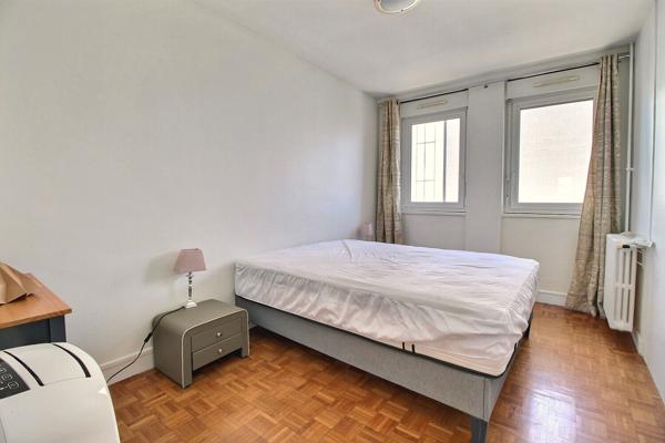 Appartement Meublé à Courbevoie 4 pièces 91.76 m2