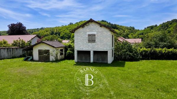 Belley, Maison 4 Chambres -  220 m² à vendre
