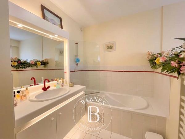 Belley, Maison 4 Chambres -  220 m² à vendre