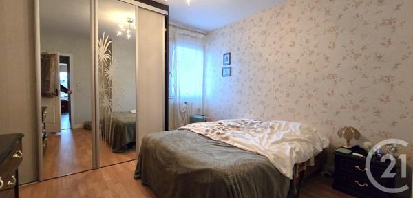 Appartement T3 à vendre  3 pièces - 81,10 m2 MONTCEAU LES MINES - 71