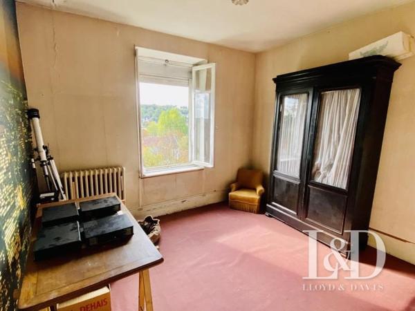  Très belle meulière familiale