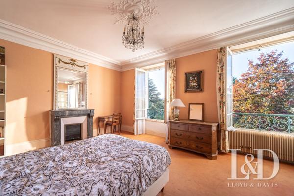  Très belle meulière familiale