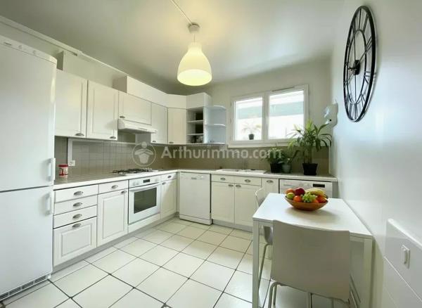 Location Appartement 4 pièces 74 m2 à Saint-Avertin