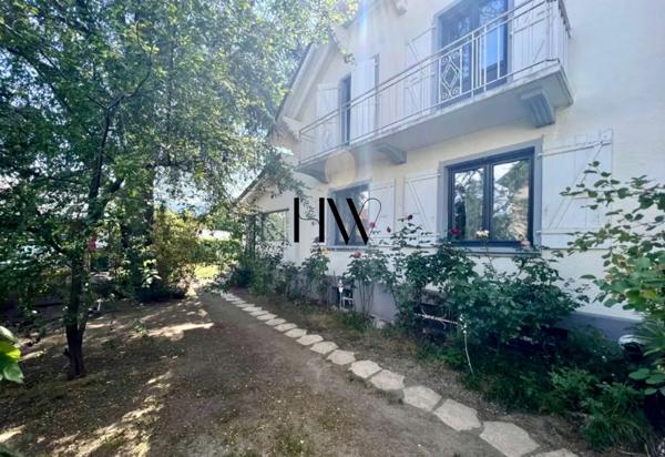 À VENDRE – maison de caractère au cœur d’Annemasse
