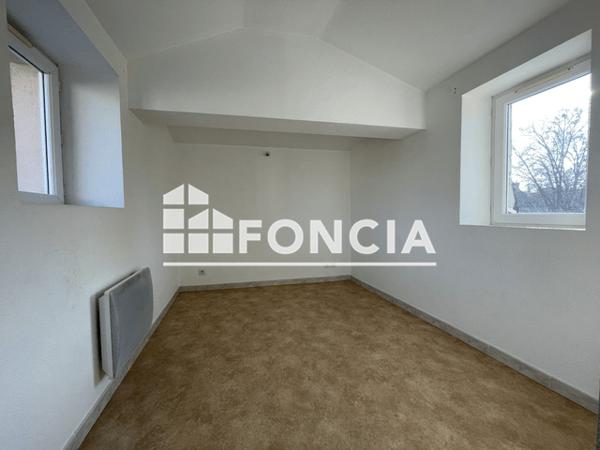 Location Appartement 2 pièces 47.41 m² - 4 RUE BACHALAS Nimes 30000