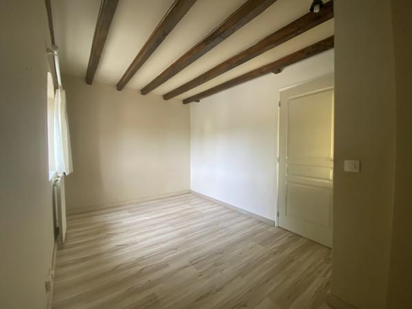 Maison à vendre 6 pièces SAINT MAURICE DE GOURDANS (01)