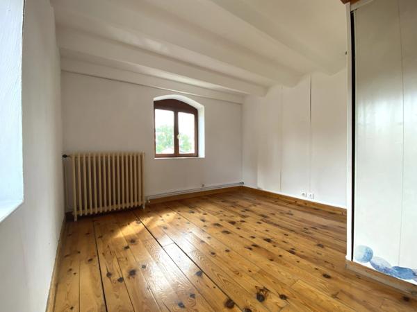 Maison à vendre 6 pièces SAINT MAURICE DE GOURDANS (01)