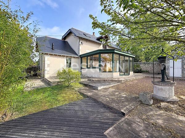 Très belle maison centre ville de Baugé avec piscine !