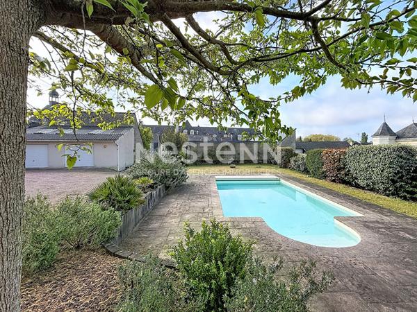 Très belle maison centre ville de Baugé avec piscine !