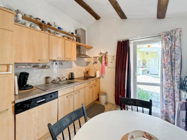 Maison à vendre 7 pièces LA ROCHELLE (17)
