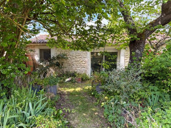 Maison à vendre 7 pièces AYTRE (17)