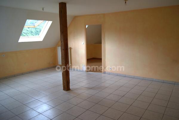 ALGRANGE - 3 APPARTEMENTS DANS UN IMMEUBLE DE CARACTERE ! POUR INVESTISSEURS !