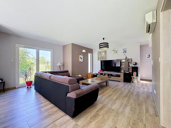 Nouveauté en co-exclusivité - Maison contemporaine à vendre sur HANDSCHUHEIM Handschuheim Nouveauté en co-exclusivité - Maison contemporaine à vendre sur HANDSCHUHEIM Handschuheim