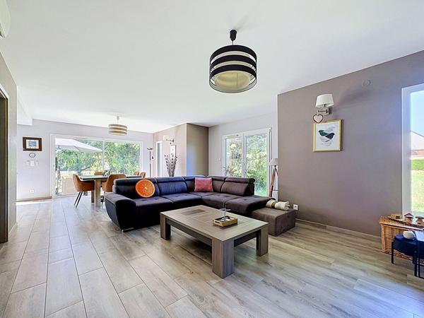 Nouveauté en co-exclusivité - Maison contemporaine à vendre sur HANDSCHUHEIM Handschuheim Nouveauté en co-exclusivité - Maison contemporaine à vendre sur HANDSCHUHEIM Handschuheim