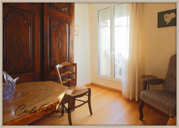 Maison de village avec terrasses et cour entièrement rénovée – 120 m² – 5 chambres - 8 pièces SAINT LAURENT DE CERDANS (66)