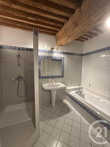 Appartement F3 à vendre  5 pièces - 125 m2 DOLE - 39