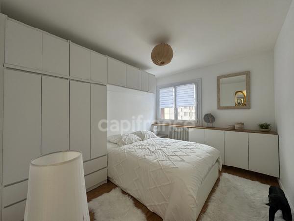 Appartement à louer 3 pièces ANNECY (74)