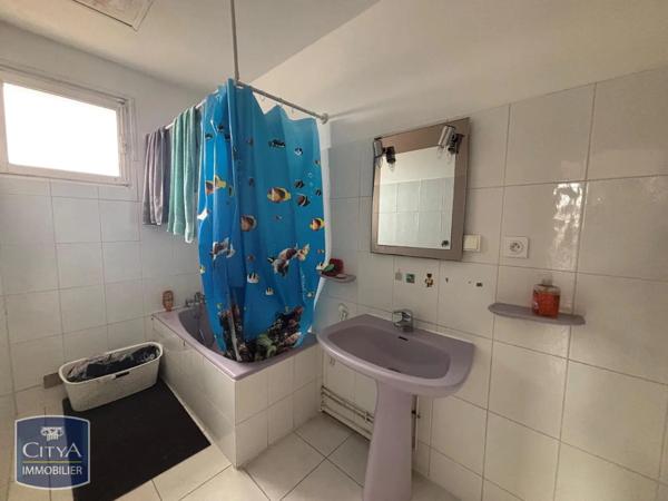 Appartement à louer 5 pièces 110m²