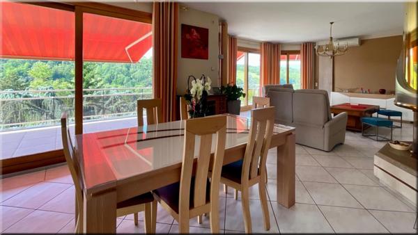 Propriete à vendre 7 pièces FRANGY (74) PROPRIÉTÉ CONTEMPORAINE EN PLEINE NATURE
