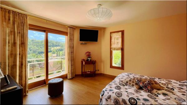 Propriete à vendre 7 pièces FRANGY (74) PROPRIÉTÉ CONTEMPORAINE EN PLEINE NATURE