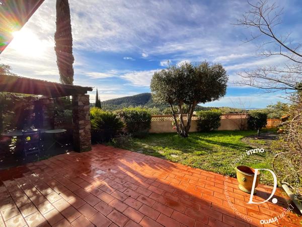 Maison 4 pièces dans copropriété avec piscine et tennis - vue mer