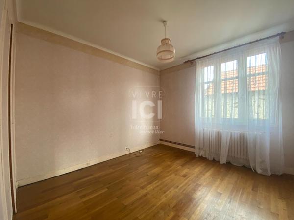 Maison - 4 pièces -105 m2