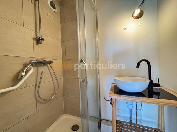 Vente
                Appartement78,99 m² - 4 Pièces -
                    ORLEANS (45000)