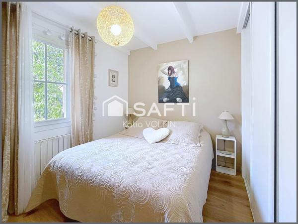 Maison contemporaine clefs en mains avec piscine