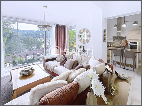 Maison contemporaine clefs en mains avec piscine