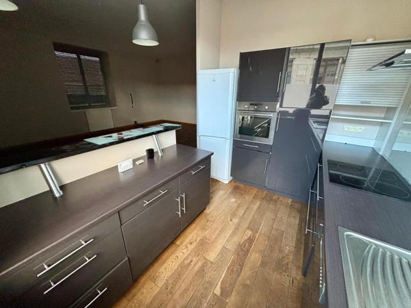Appartement 3 pièces de 86 m² à Saint etienne
