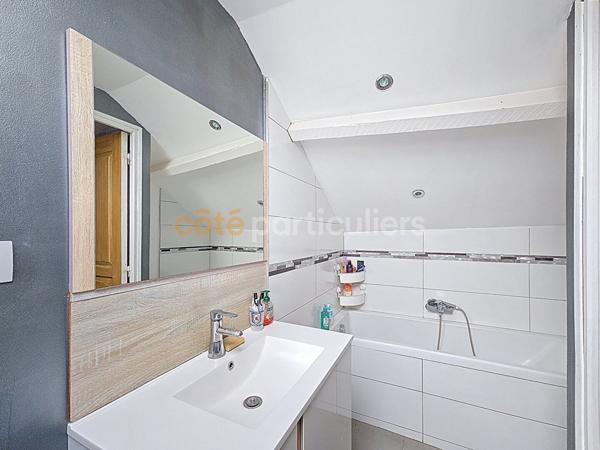 Vente Immeuble de rapport192 m² - 10 Pièces - BAILLEUL (59270)