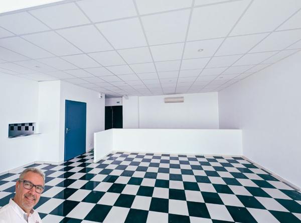 PORT LEUCATE - MURS COMMERCIAUX  149 m2 toutes activités