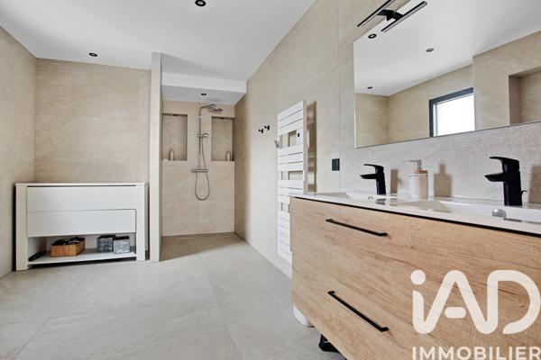 Maison à vendre 13 pièces 267 m² Soisy-sur-Seine