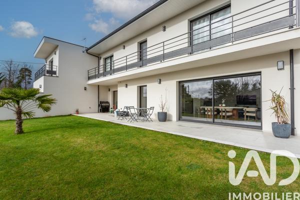 Maison à vendre 13 pièces 267 m² Soisy-sur-Seine