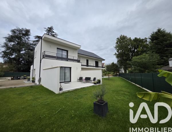 Maison à vendre 13 pièces 267 m² Soisy-sur-Seine