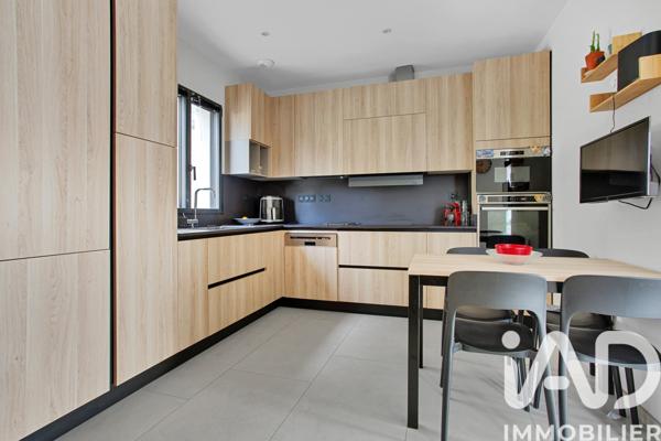 Maison à vendre 13 pièces 267 m² Soisy-sur-Seine